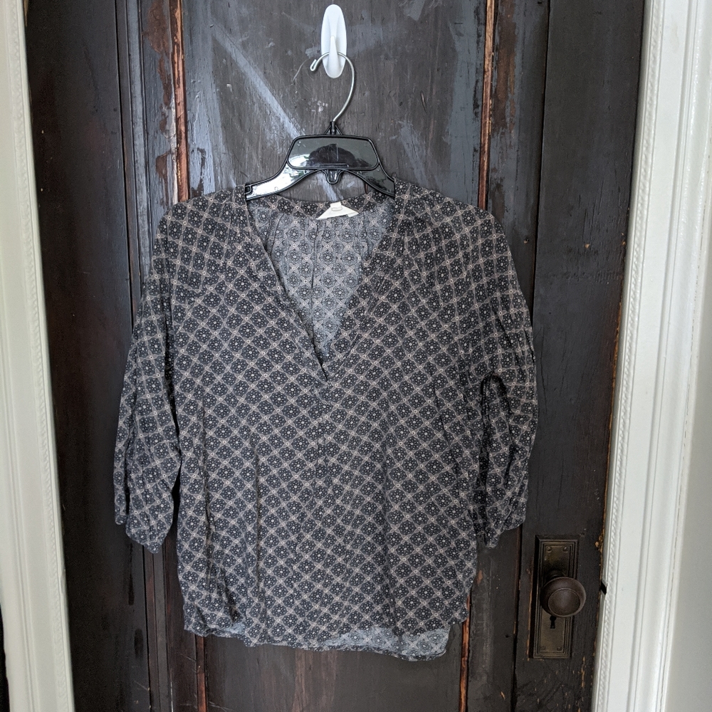 Grey 3/4 sleeve top
